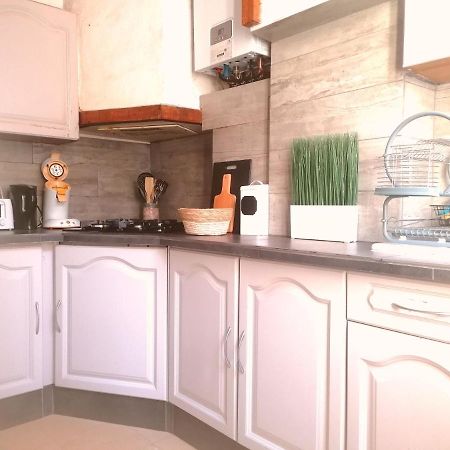 Appartement Spacieux Et Agreable Marselha Exterior foto