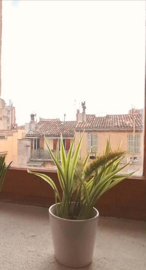 Appartement Spacieux Et Agreable Marselha Exterior foto